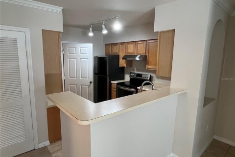 Condominio en alquiler en Sarasota, Florida, 1 dormitorio, 76.37 m2 № 2122074 - foto 4