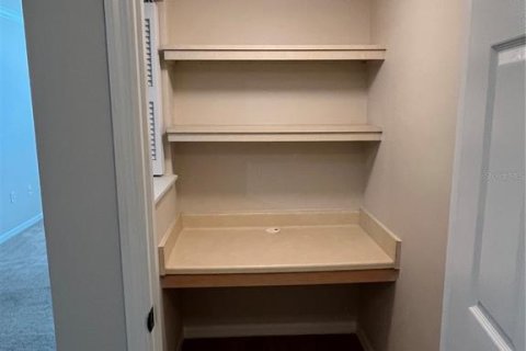 Condominio en alquiler en Sarasota, Florida, 1 dormitorio, 76.37 m2 № 2122074 - foto 7