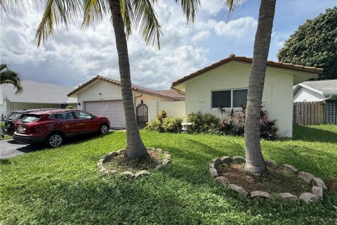 Casa en Sunrise, Florida 4 dormitorios, 193.24 m2 № 2172770