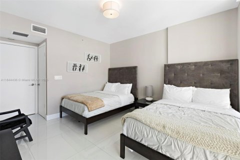 Condominio en alquiler en Aventura, Florida, 2 dormitorios, 226.03 m2 № 1936883 - foto 20
