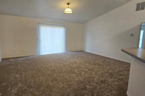 House in Ocala, Florida 3 bedrooms, 150.87 sq.m. № 2258202 - photo 8