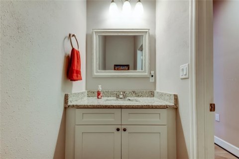 Casa en venta en Palm Harbor, Florida, 3 dormitorios, 191.84 m2 № 1918114 - foto 17