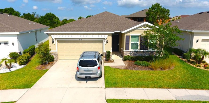 House in Riverview, Florida 4 bedrooms, 190.08 sq.m. № 1732755
