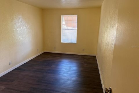 Villa ou maison à louer à Winter Haven, Floride: 3 chambres, 144.93 m2 № 2391301 - photo 7