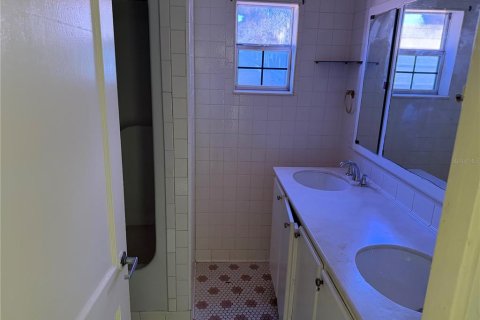 Villa ou maison à louer à Winter Haven, Floride: 3 chambres, 144.93 m2 № 2391301 - photo 8
