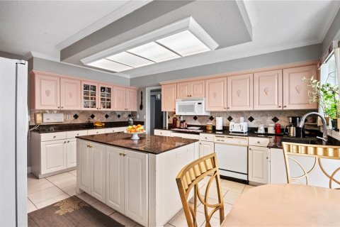 House in North Redington Beach, Florida 6 bedrooms, 435.06 sq.m. № 1614326 - photo 23