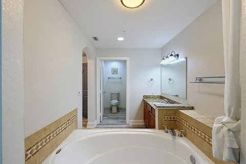 Adosado en venta en Kissimmee, Florida, 3 dormitorios, 197.32 m2 № 2304411 - foto 14