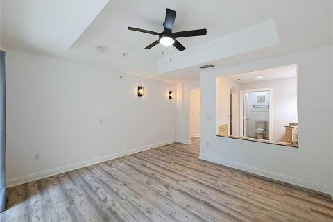 Adosado en venta en Kissimmee, Florida, 3 dormitorios, 197.32 m2 № 2304411 - foto 12