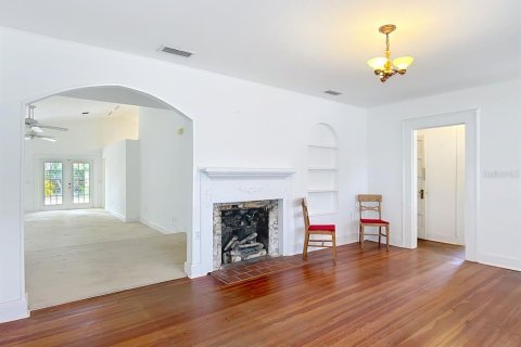 Casa en venta en Leesburg, Florida, 3 dormitorios, 159.05 m2 № 1809886 - foto 10