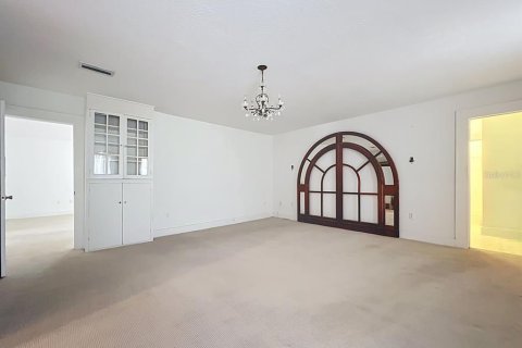 Casa en venta en Leesburg, Florida, 3 dormitorios, 159.05 m2 № 1809886 - foto 4