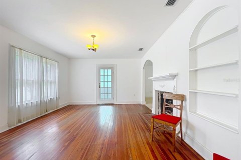 Casa en venta en Leesburg, Florida, 3 dormitorios, 159.05 m2 № 1809886 - foto 3