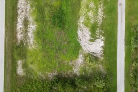 Terreno en venta en Port Charlotte, Florida № 2339537 - foto 3