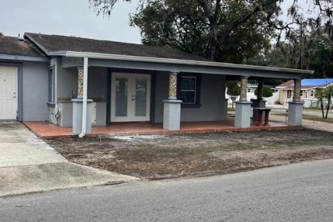 Villa ou maison à vendre à Tampa, Floride: 4 chambres, 192.68 m2 № 1846459 - photo 14