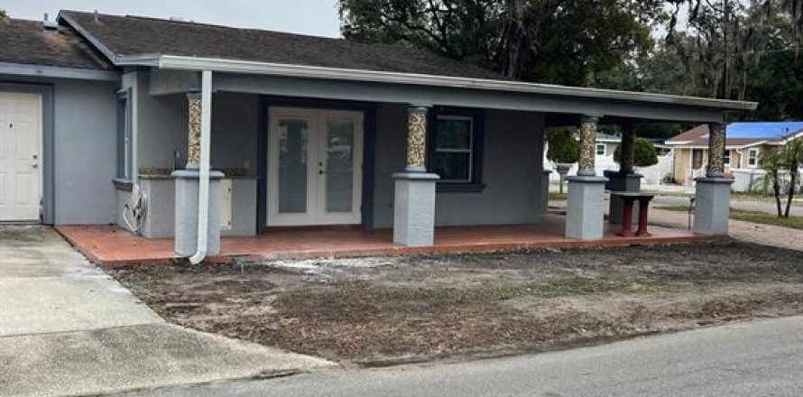 Villa ou maison à Tampa, Floride 4 chambres, 192.68 m2 № 1846459