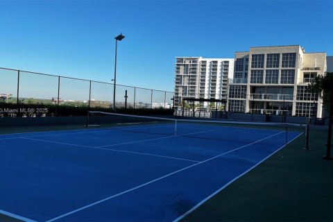 Copropriété à louer à Miami, Floride: 1 chambre, 66.24 m2 № 2022448 - photo 24