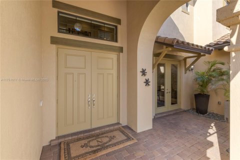 House in Parkland, Florida 5 bedrooms, 391.3 sq.m. № 1741512 - photo 17