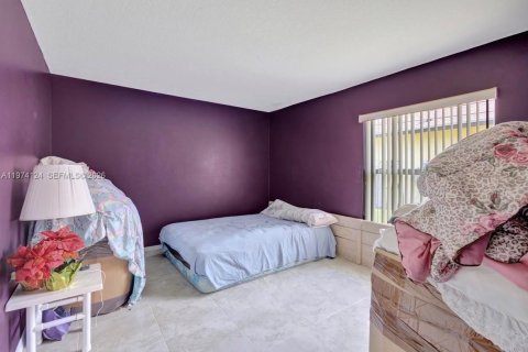 Casa en venta en Port St. Lucie, Florida, 3 dormitorios, 186.36 m2 № 2080439 - foto 13