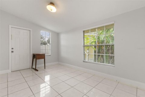 Villa ou maison à vendre à Tampa, Floride: 3 chambres, 136.47 m2 № 2216738 - photo 20