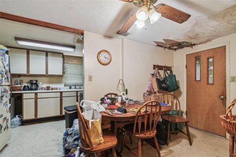 House in Seminole, Florida 2 bedrooms, 75.44 sq.m. № 1885408 - photo 9