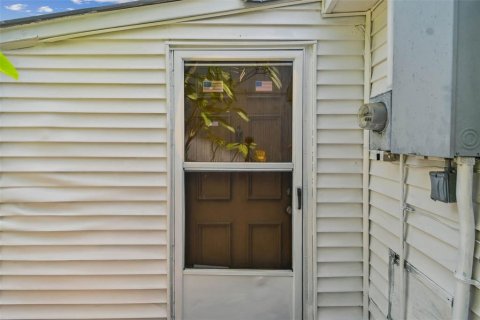 House in Seminole, Florida 2 bedrooms, 75.44 sq.m. № 1885408 - photo 8