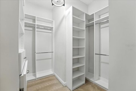 Casa en venta en Orlando, Florida, 4 dormitorios, 188.78 m2 № 1901183 - foto 11