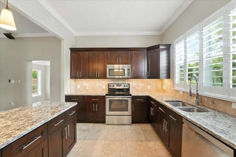 Casa en venta en Orlando, Florida, 4 dormitorios, 188.78 m2 № 1901183 - foto 6