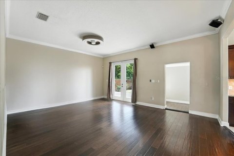 Casa en venta en Orlando, Florida, 4 dormitorios, 188.78 m2 № 1901183 - foto 7