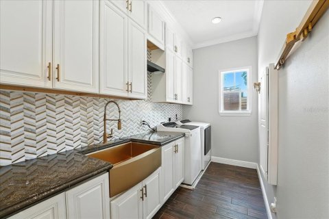 Casa en venta en Orlando, Florida, 4 dormitorios, 188.78 m2 № 1901183 - foto 16