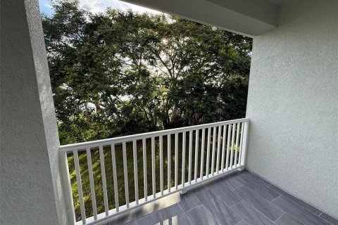 Villa ou maison à vendre à Haines City, Floride: 4 chambres, 253.03 m2 № 1916607 - photo 18