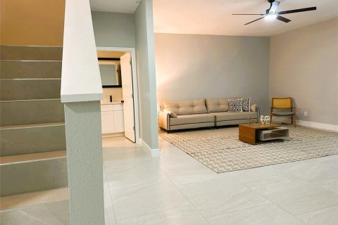 Villa ou maison à vendre à Haines City, Floride: 4 chambres, 253.03 m2 № 1916607 - photo 27