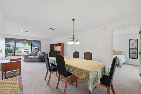 Villa ou maison à vendre à Spring Hill, Floride: 3 chambres, 178 m2 № 2400040 - photo 8