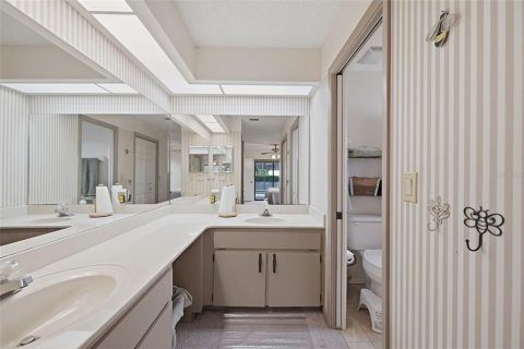 Villa ou maison à vendre à Spring Hill, Floride: 3 chambres, 178 m2 № 2400040 - photo 21