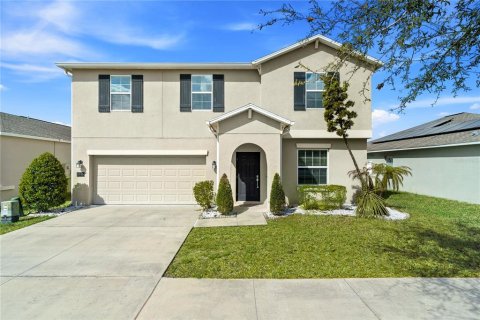 Casa en Davenport, Florida 4 dormitorios, 240.06 m2 № 2124657