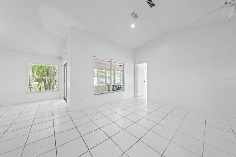 Купить виллу или дом в Киссимми, Флорида 8 комнат, 145.95м2, № 1793029 - фото 26