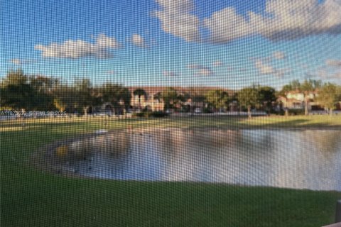 Apartment in Miami, Florida 2 bedrooms, 89 sq.m. № 1926472 - photo 27