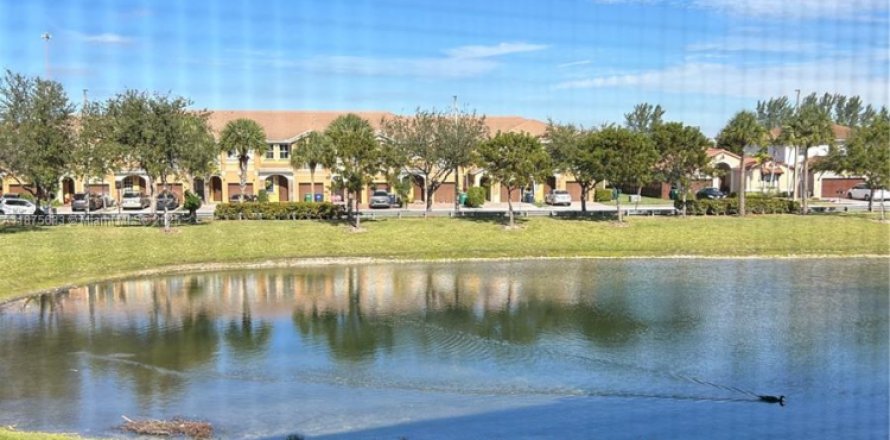 Appartement à Miami, Floride 2 chambres, 89 m2 № 1926472