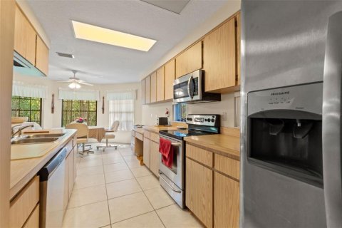 Villa ou maison à vendre à Homosassa, Floride: 3 chambres, 162.3 m2 № 1914443 - photo 13