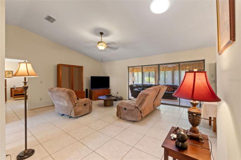 Villa ou maison à vendre à Homosassa, Floride: 3 chambres, 162.3 m2 № 1914443 - photo 25