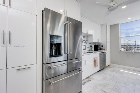 Condominio en venta en Boca Raton, Florida, 2 dormitorios, 114.27 m2 № 2036394 - foto 9