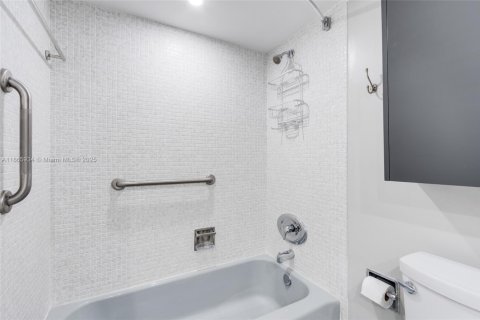 Condominio en venta en Boca Raton, Florida, 2 dormitorios, 114.27 m2 № 2036394 - foto 26