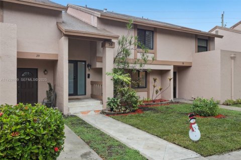 Townhouse in Cooper City, Florida 3 bedrooms, 129.32 sq.m. № 1986964