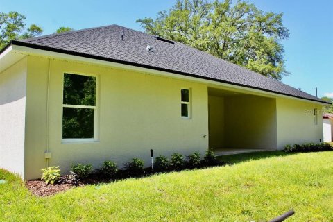 House in Orange City, Florida 3 bedrooms, 150.13 sq.m. № 1558411 - photo 15