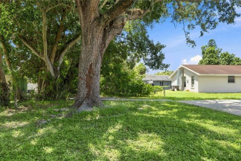 Villa ou maison à vendre à Sarasota, Floride: 3 chambres, 80.27 m2 № 2313290 - photo 20