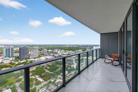 Condo in Miami, Florida, 3 bedrooms № 2075152 - photo 28