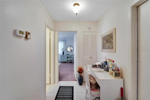 House in Sun City Center, Florida 2 bedrooms, 157.56 sq.m. № 1528489 - photo 24