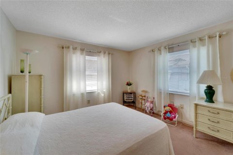 House in Sun City Center, Florida 2 bedrooms, 157.56 sq.m. № 1528489 - photo 30