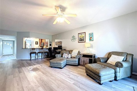 Copropriété à vendre à Sarasota, Floride: 2 chambres, 122.82 m2 № 1665670 - photo 3