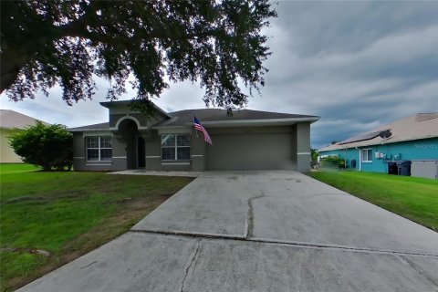 Villa ou maison à Lakeland, Floride 3 chambres, 115.57 m2 № 2291534
