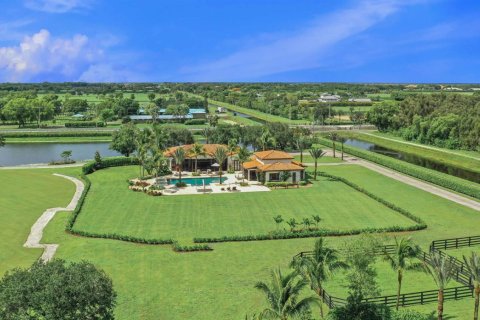 House in Wellington, Florida 7 bedrooms, 343.74 sq.m. № 2254409