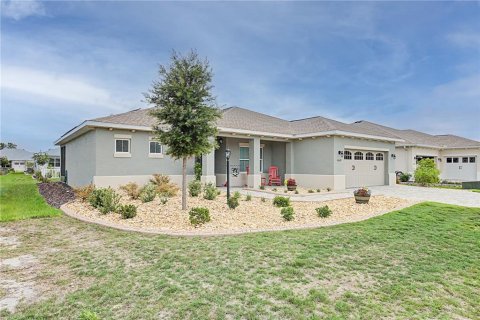 House in Ocala, Florida 2 bedrooms, 158.21 sq.m. № 2395933 - photo 3